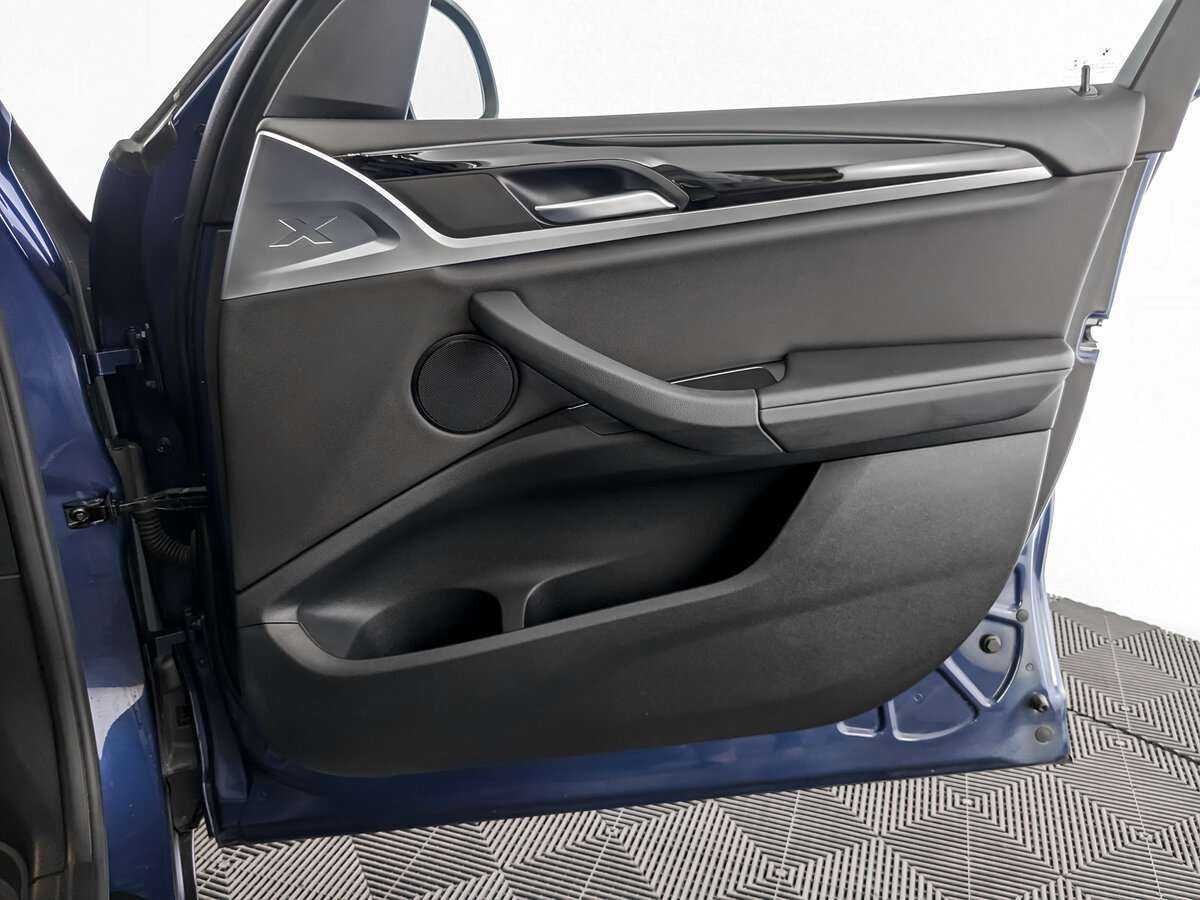 BMW X3 20d xDrive, 2021 Фото №24