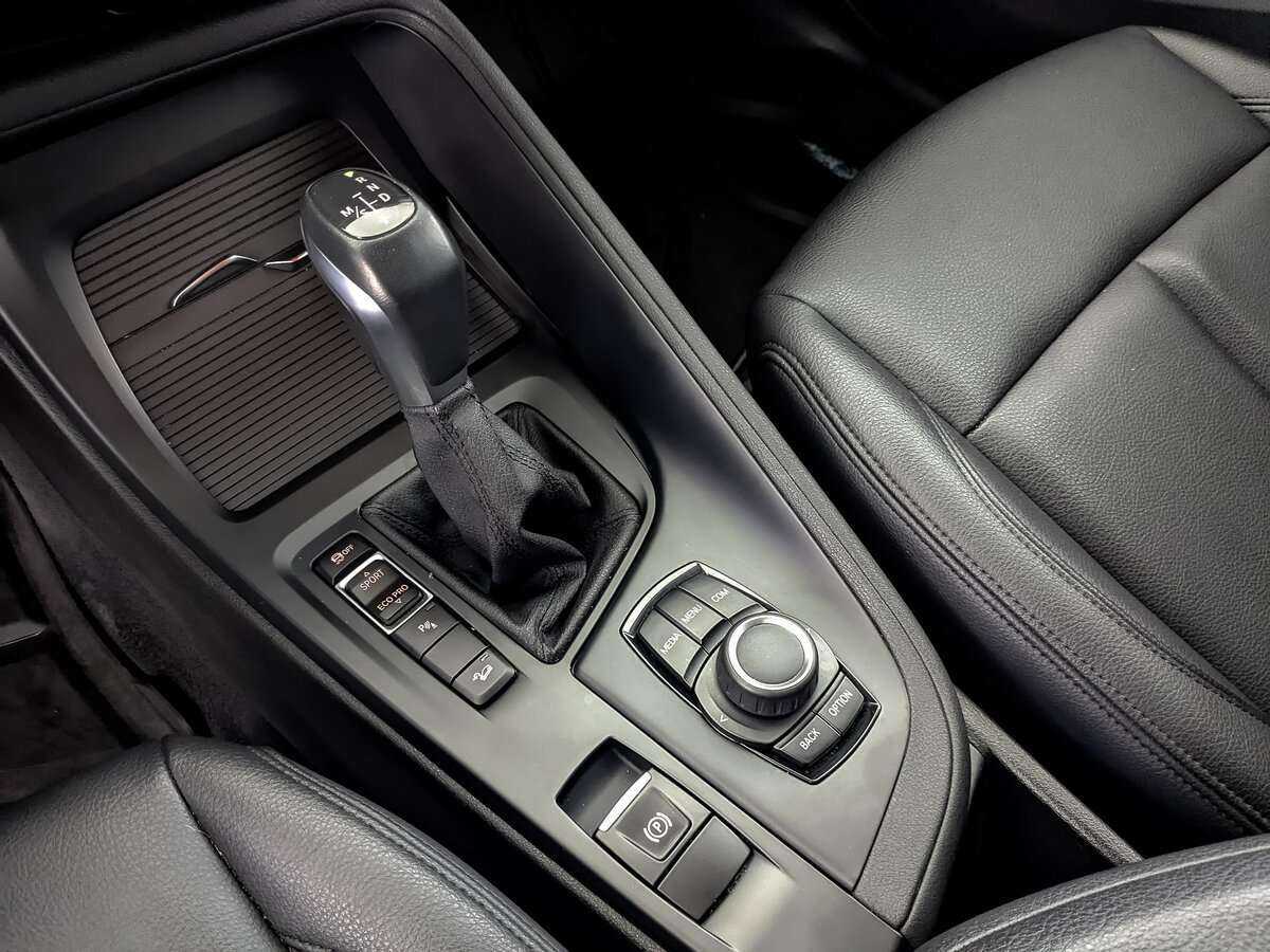 BMW X1 18d xDrive, 2019 Фото №24