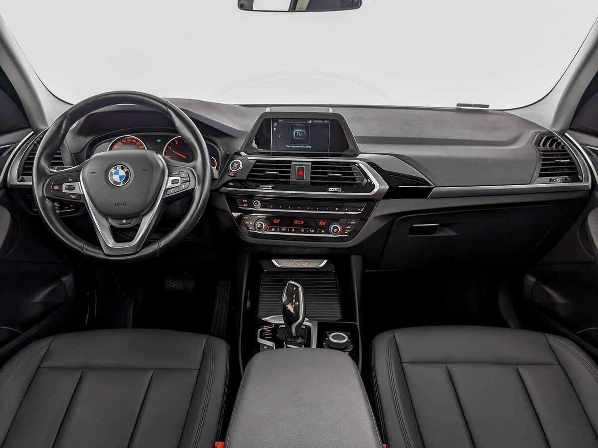 BMW X3 20i xDrive, 2018 Фото №14