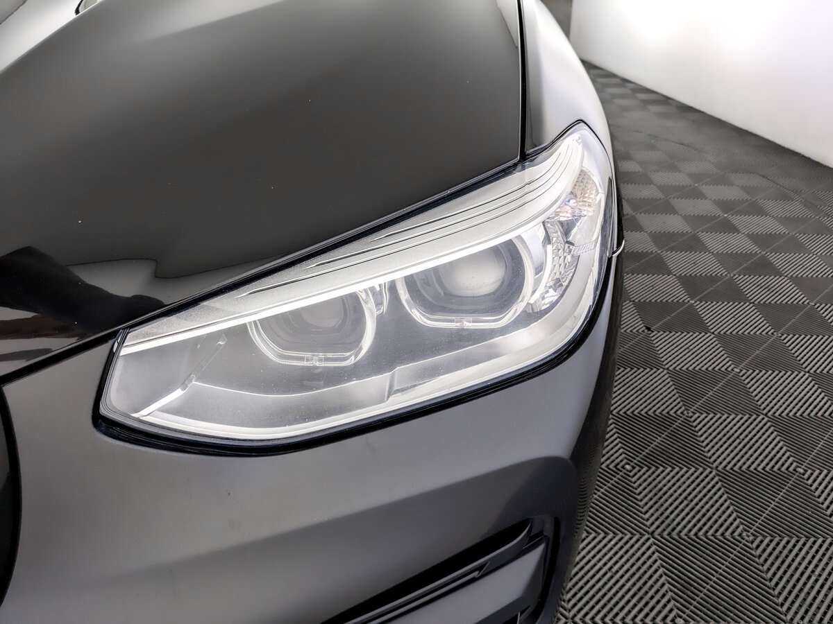 BMW X3 20i xDrive, 2018 Фото №17