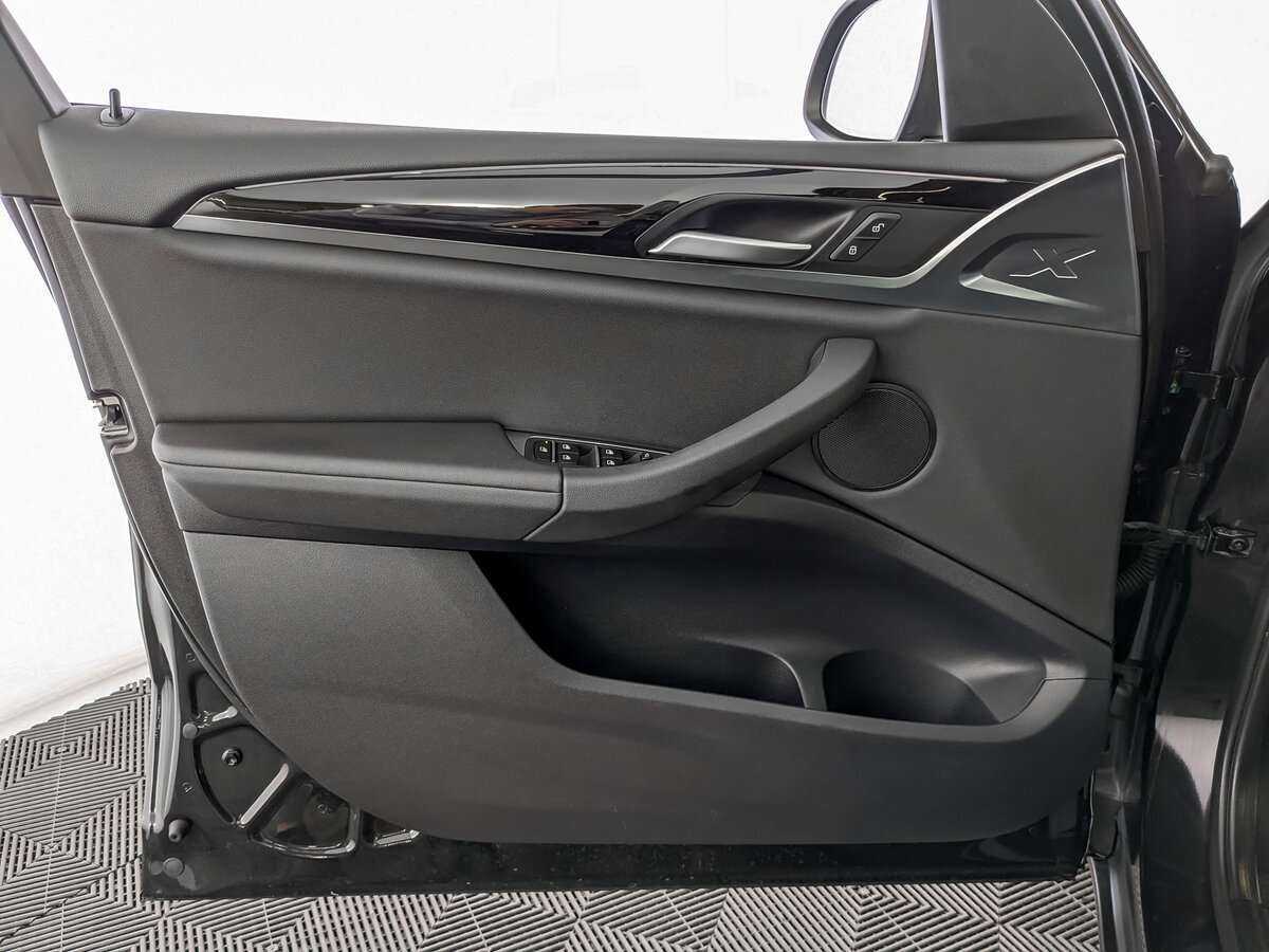 BMW X3 20i xDrive, 2018 Фото №19