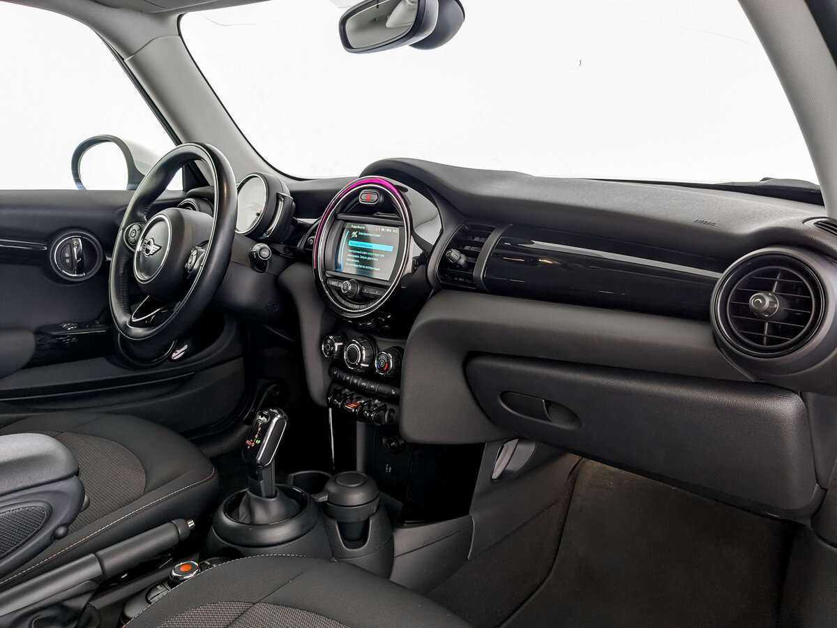 Mini Hatch Cooper, 2018 Фото №9