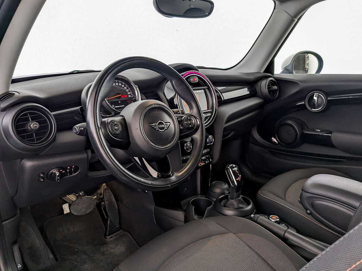 Mini Hatch Cooper, 2018 Фото №13