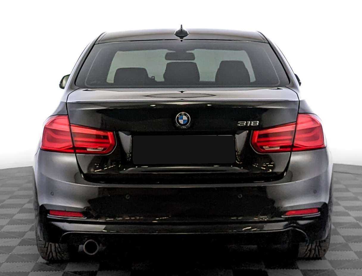 BMW 3 серии 318i, 2018 - 126 815 км. | Фото №6