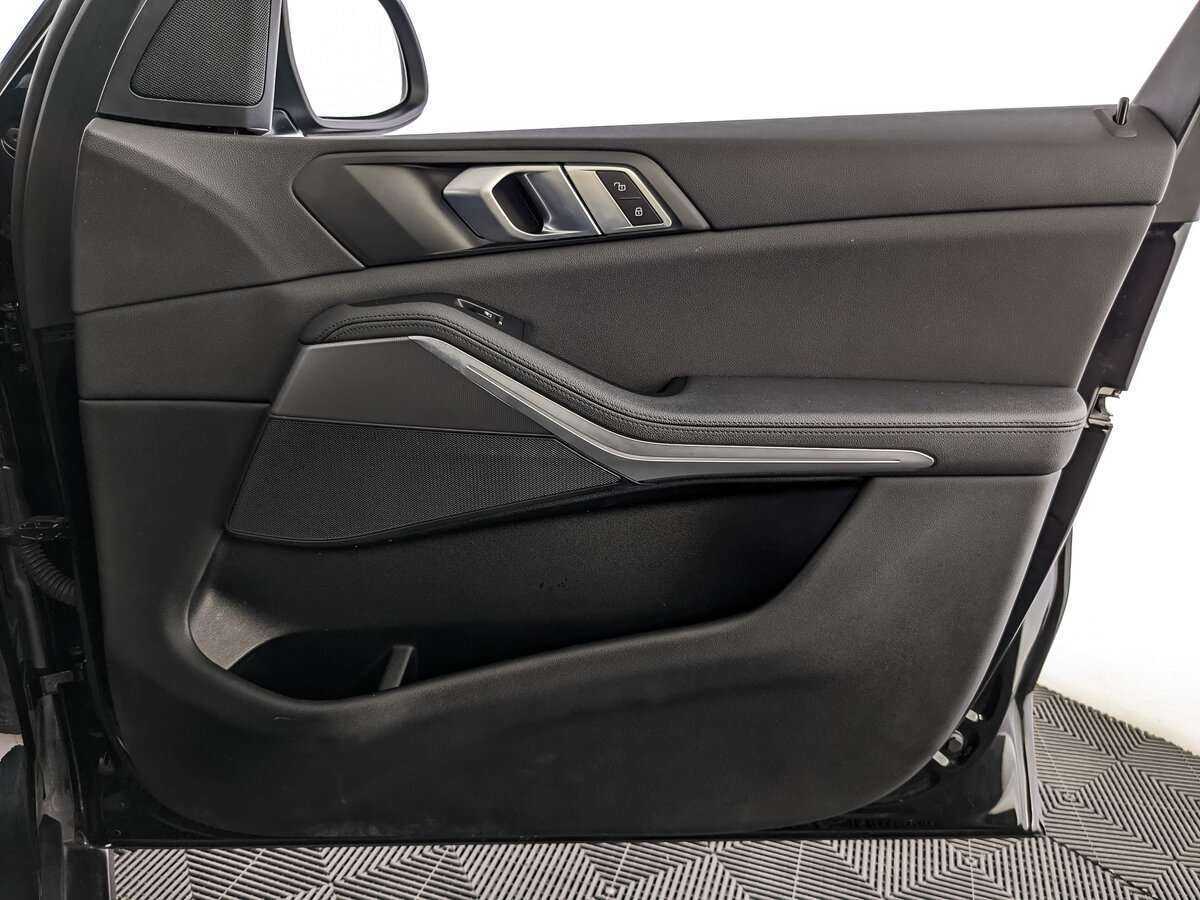 BMW X5 40i, 2019 Фото №16