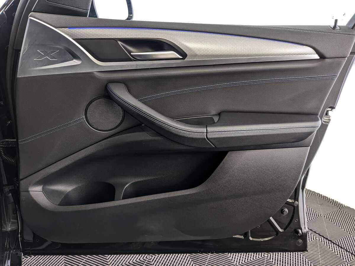 BMW X3 20d xDrive, 2021 Фото №21