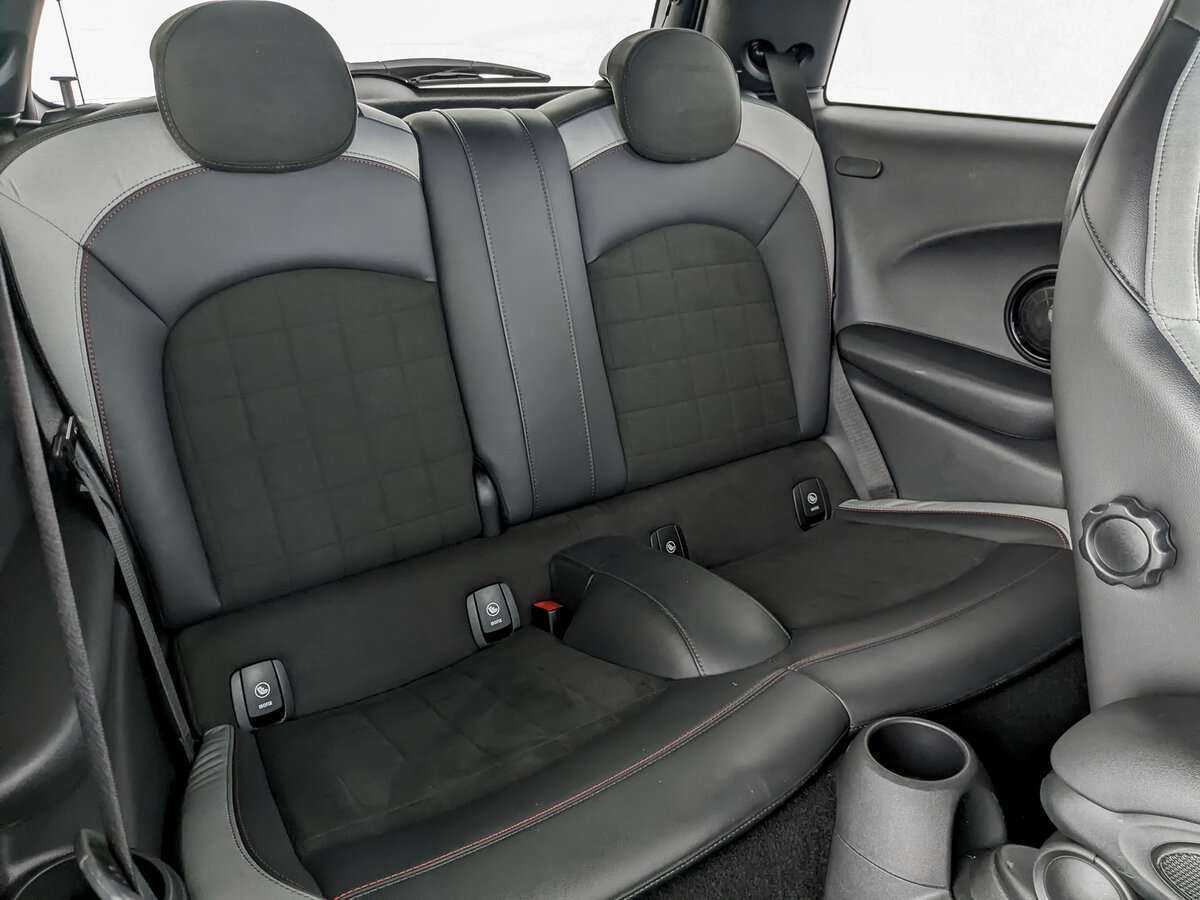 Mini Hatch JCW John Cooper Works, 2020 Фото №10