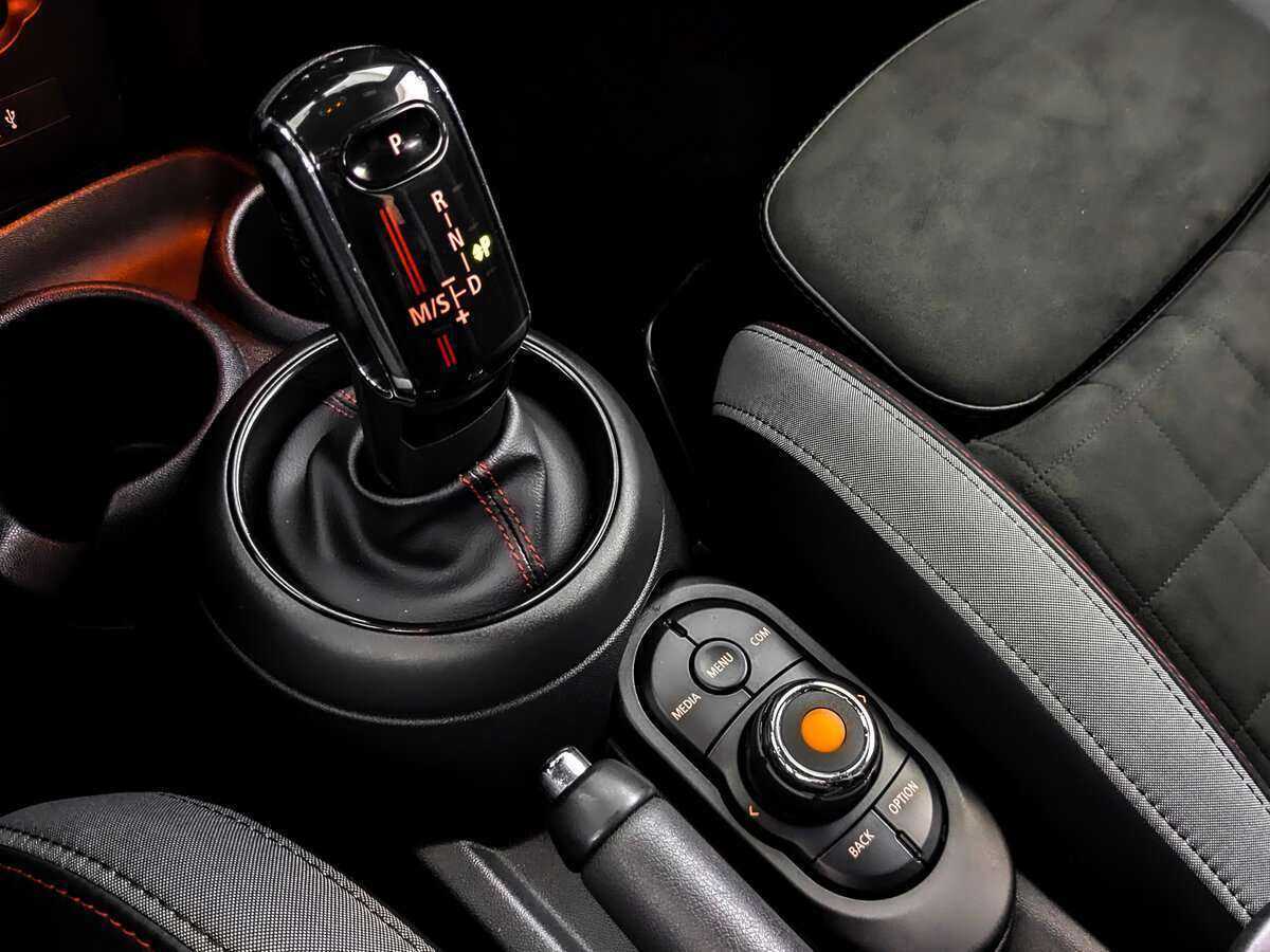 Mini Hatch JCW John Cooper Works, 2020 Фото №22