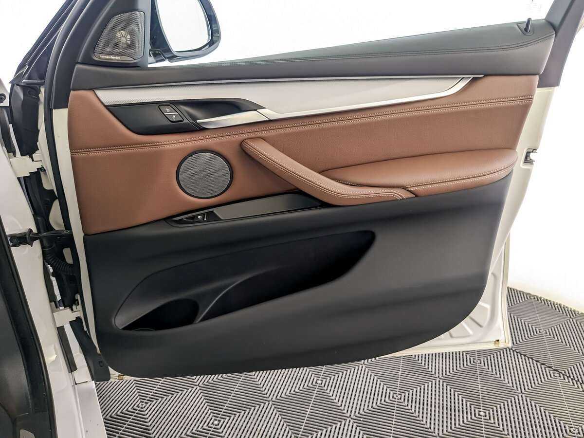 BMW X6 40d, 2019 Фото №22