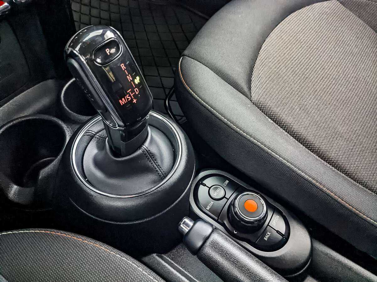 Mini Hatch Cooper, 2019 Фото №22