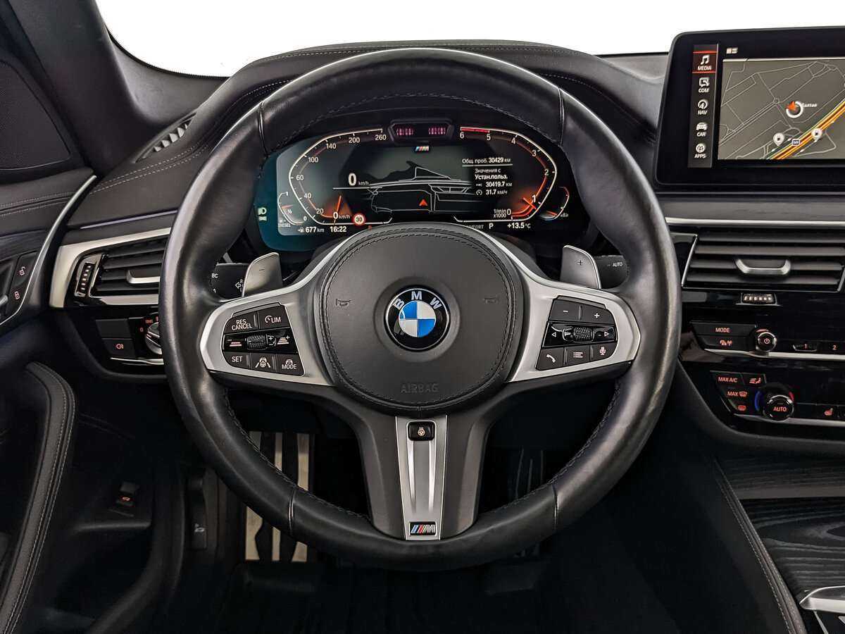 BMW 5 серии 530d xDrive, 2021 Фото №17
