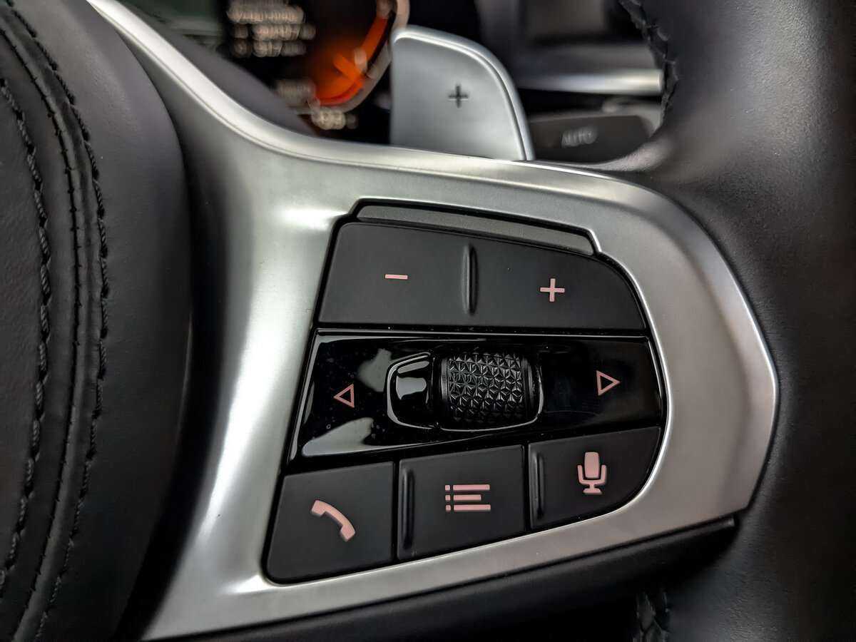 BMW 5 серии 530d xDrive, 2021 Фото №23