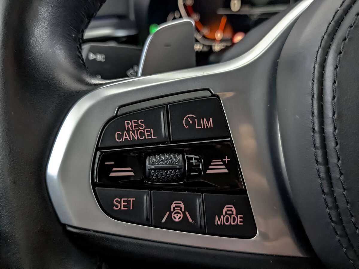 BMW 5 серии 530d xDrive, 2021 Фото №24