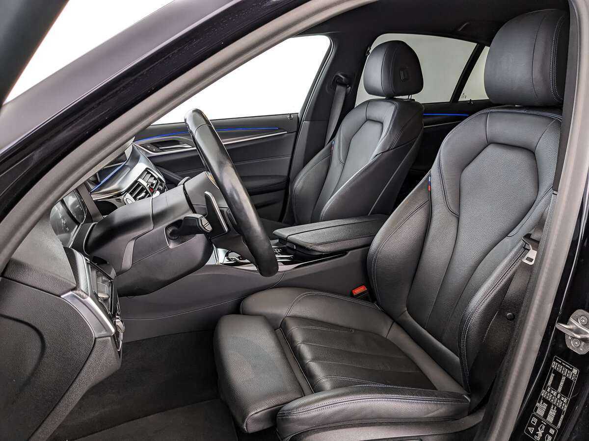 BMW 5 серии 520d xDrive, 2021 Фото №16