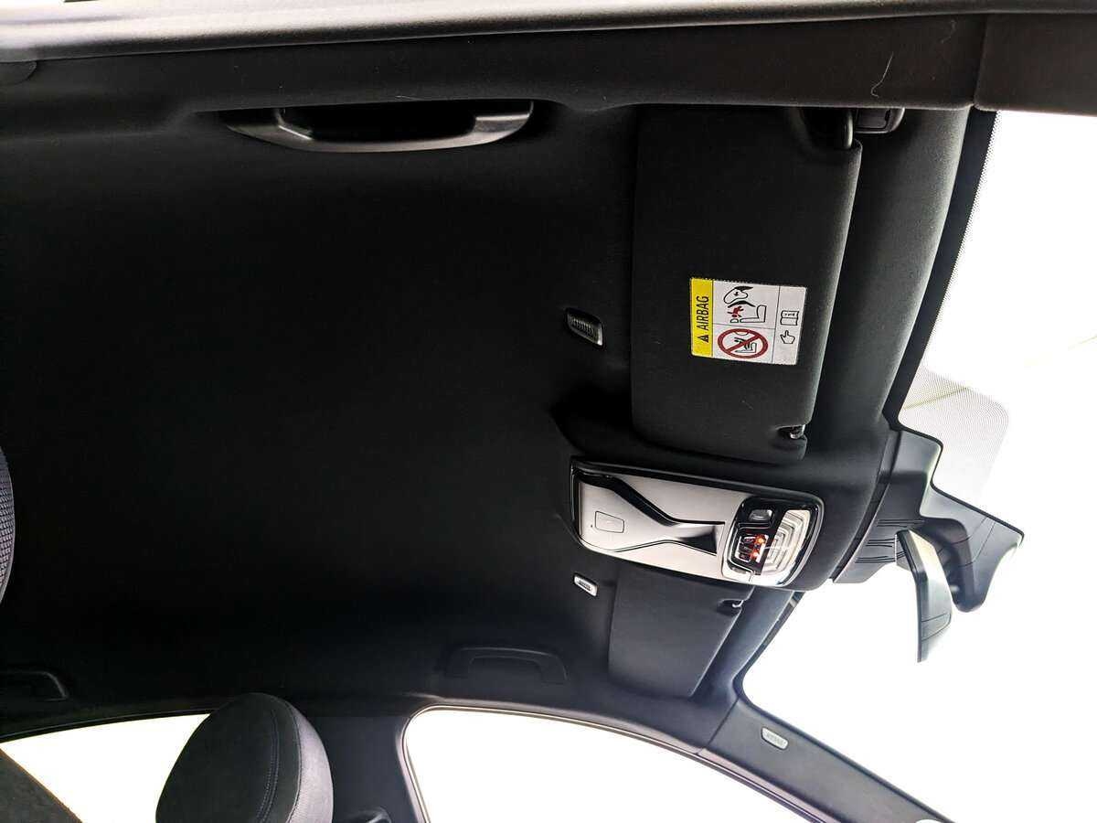 BMW 5 серии 520d xDrive, 2021 Фото №15