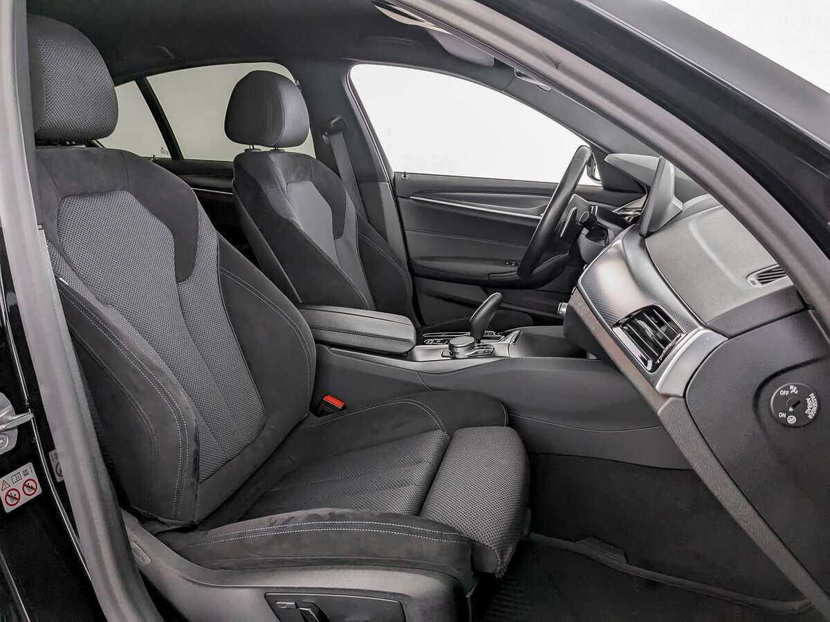 BMW 5 серии 520d xDrive, 2021 Фото №16