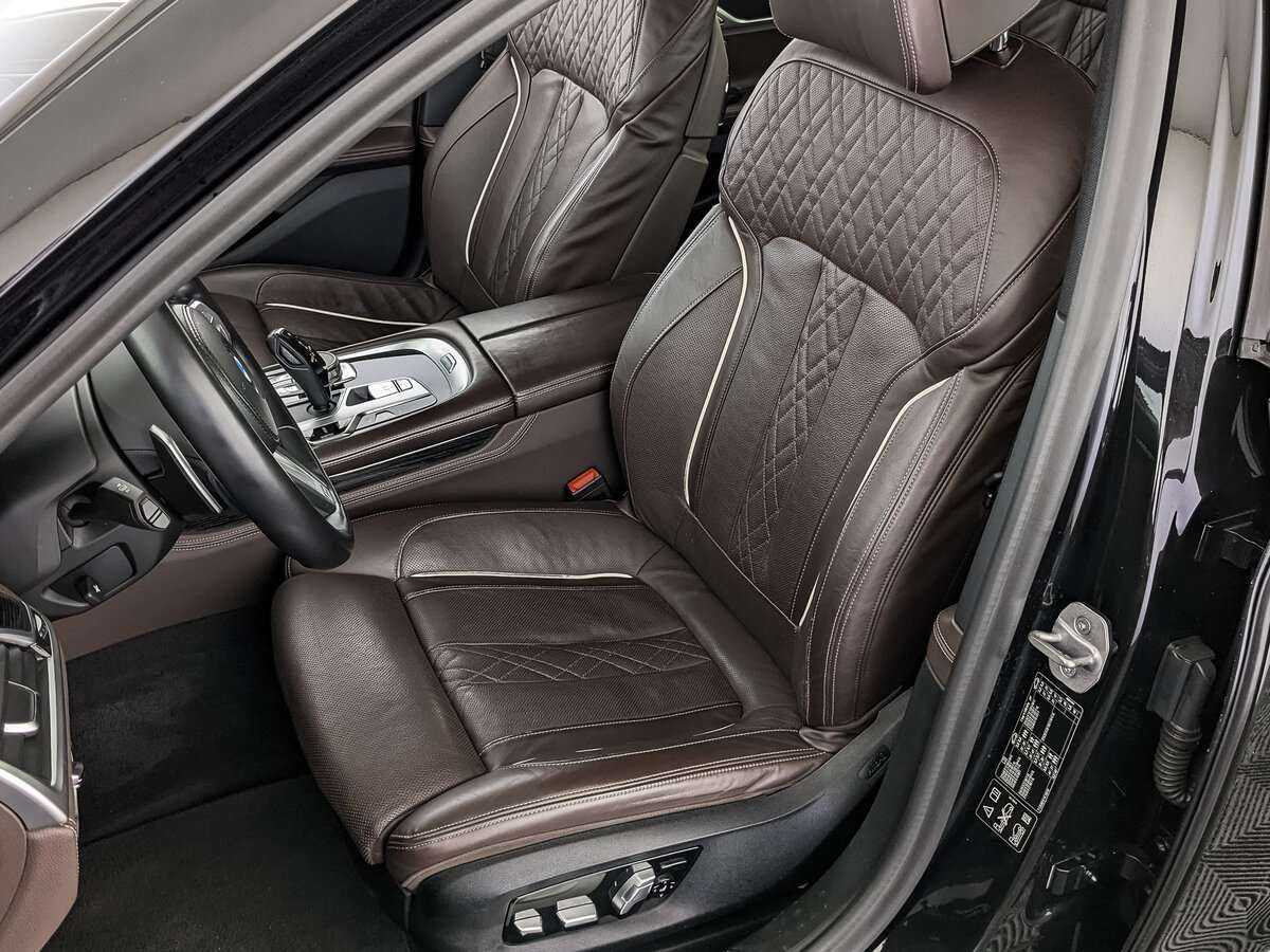 BMW 7 серии 730d xDrive, 2020 Фото №13