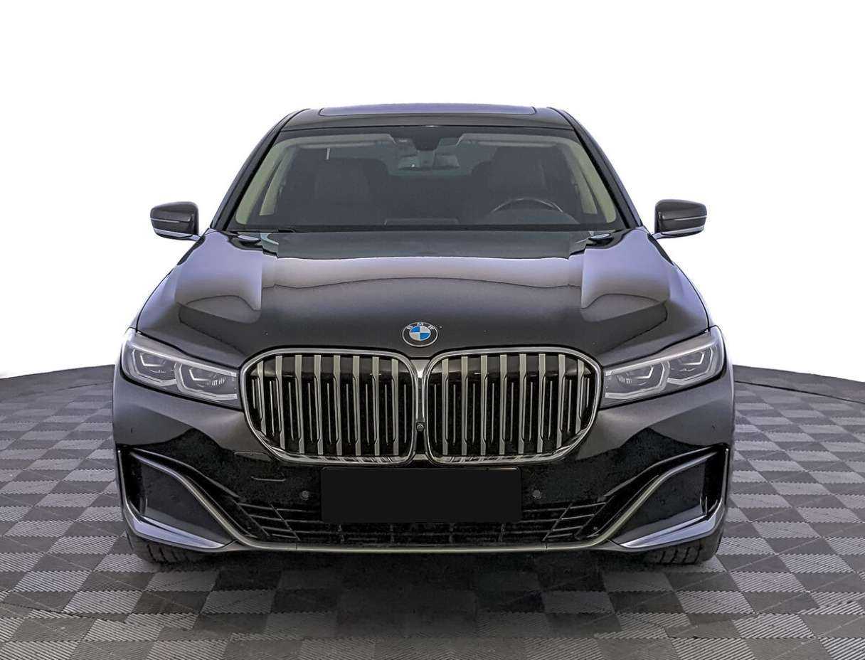 BMW 7 серии Long 730Ld xDrive, 2019 - 84 741 км. | Фото №2