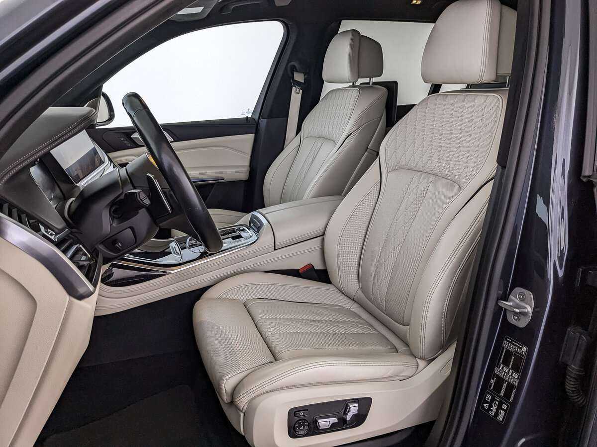 BMW X7 M50d, 2019 Фото №14