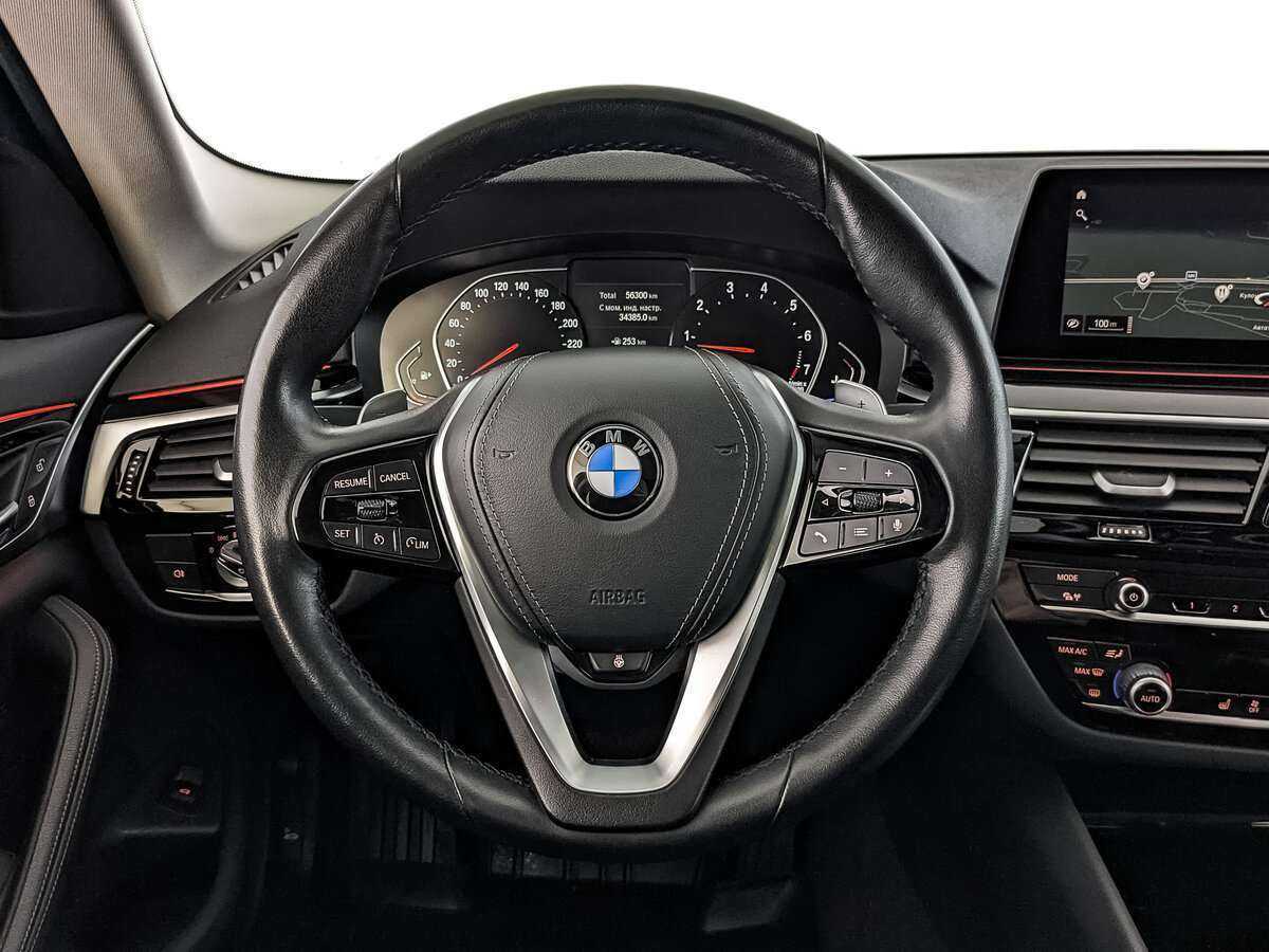 BMW 5 серии 520i, 2020 Фото №16