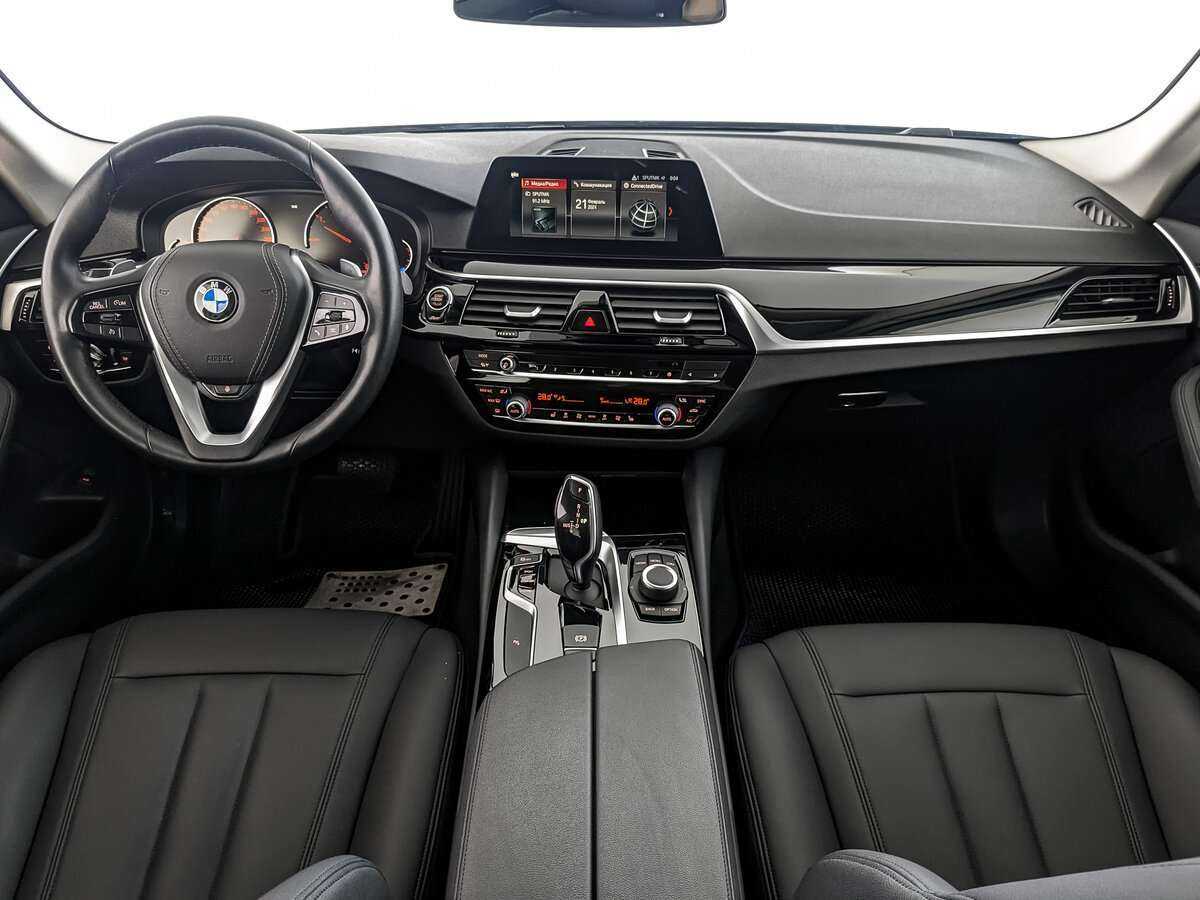 BMW 5 серии 520d, 2020 Фото №10