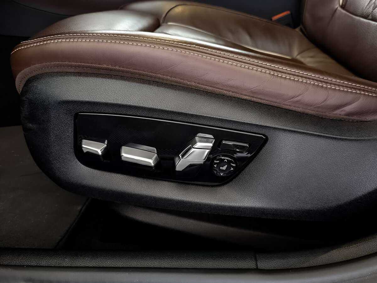 BMW 5 серии 530d xDrive, 2020 Фото №15