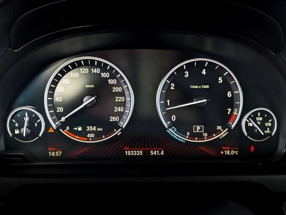 BMW 5 серии Gran Turismo 535i, 2009 Фото №11