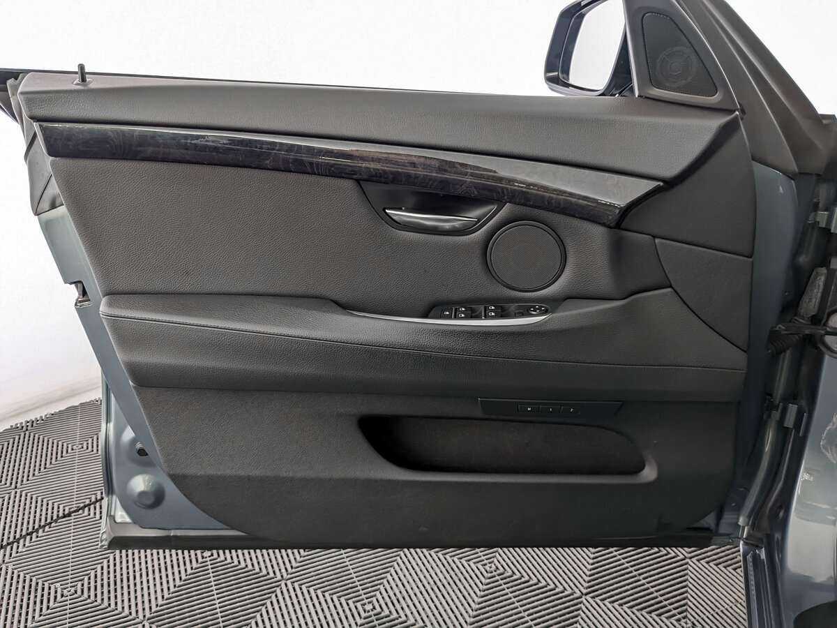 BMW 5 серии Gran Turismo 535i, 2009 Фото №15