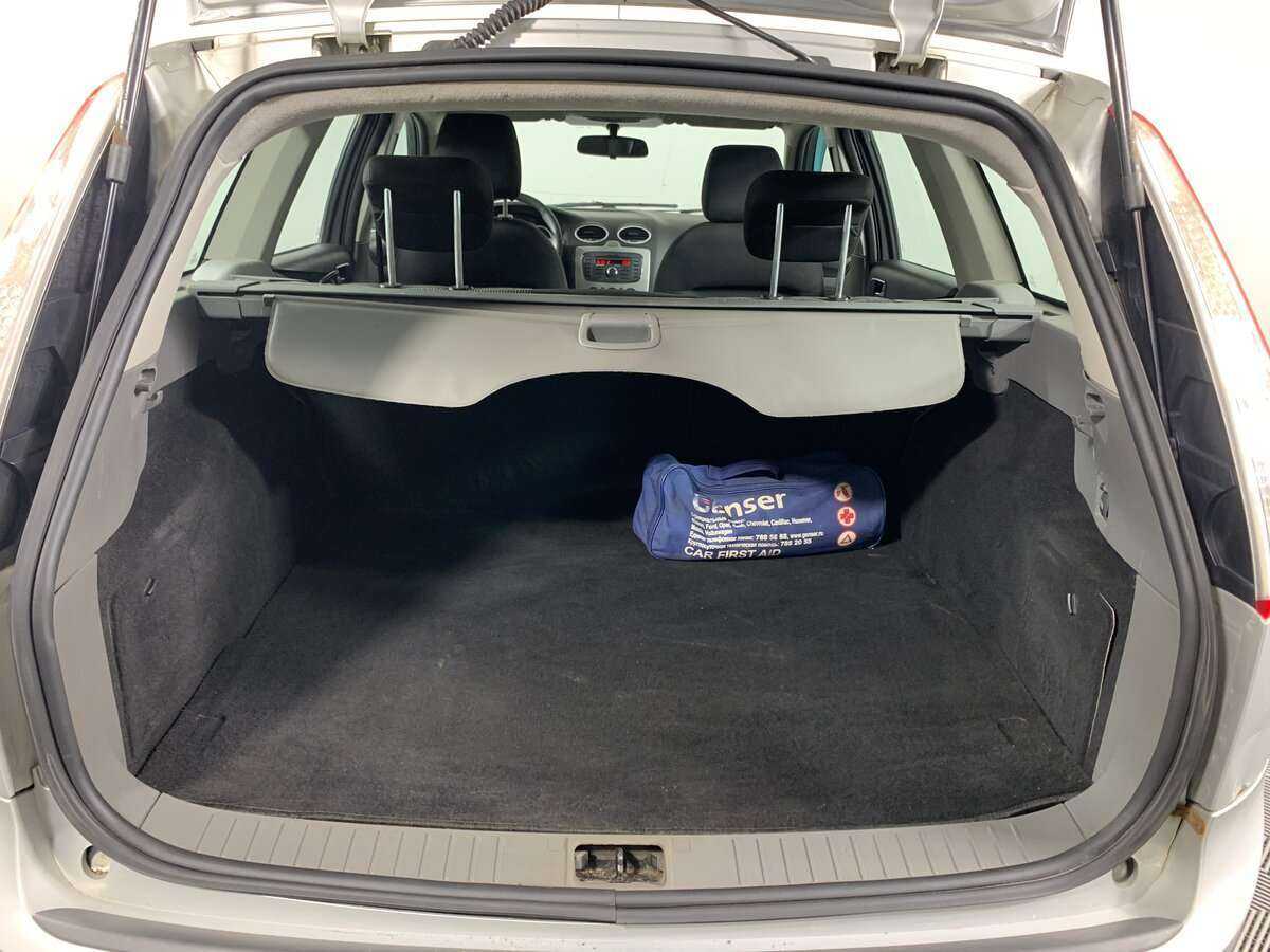 Ford Focus, 2011 Фото №17