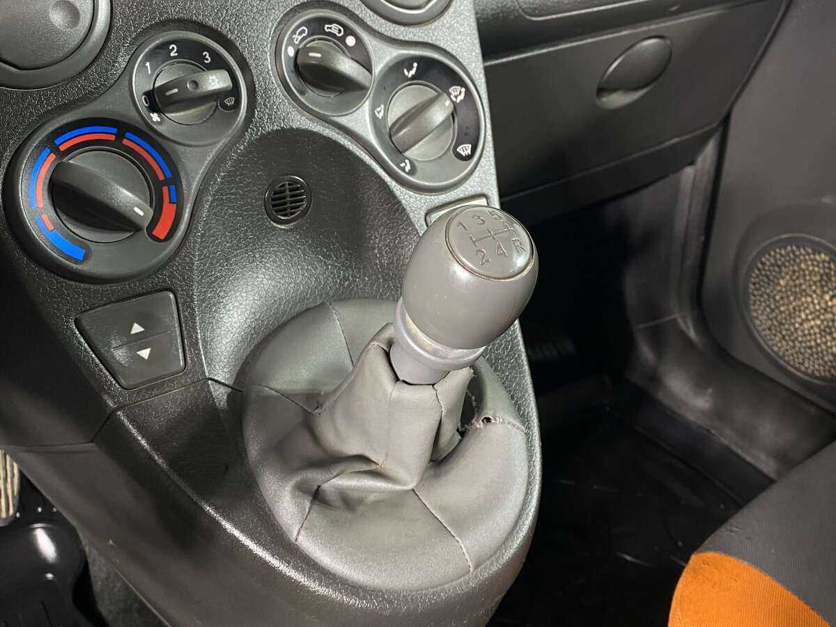 Fiat Panda, 2008 Фото №15