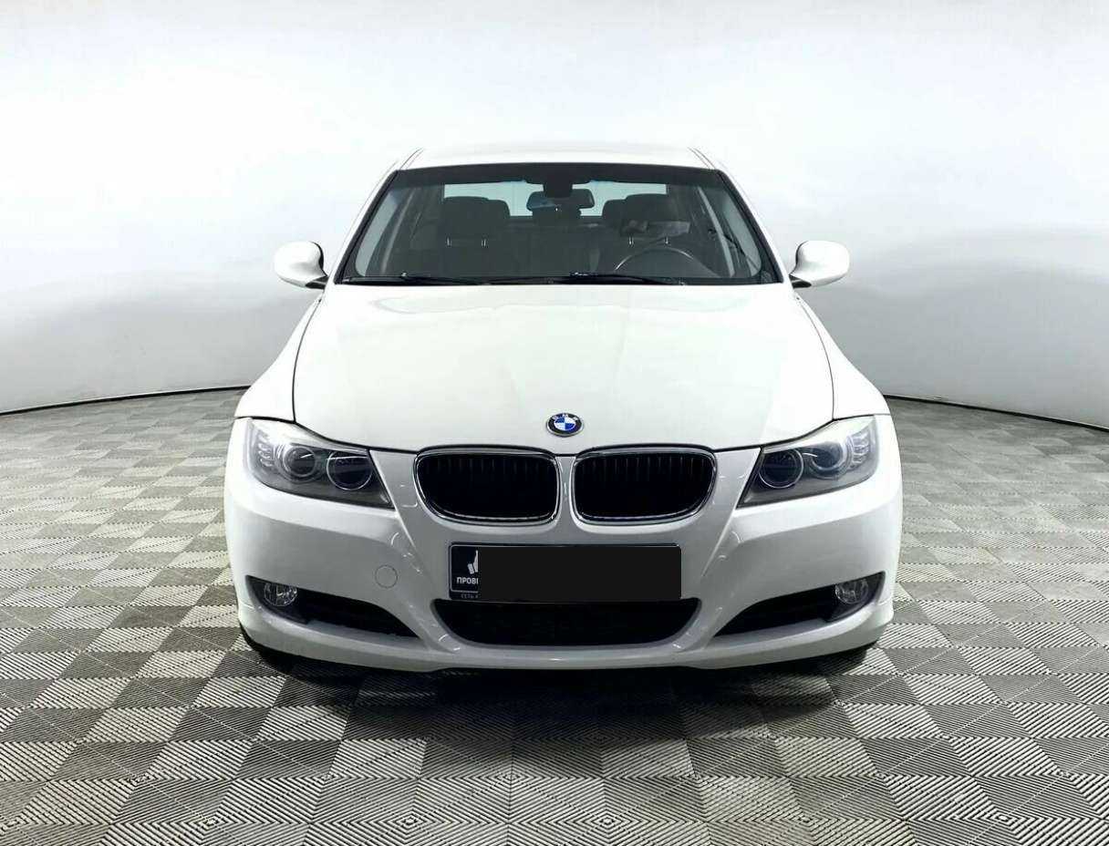 BMW 3 серии 318i, 2011 - 168 000 км. | Фото №2