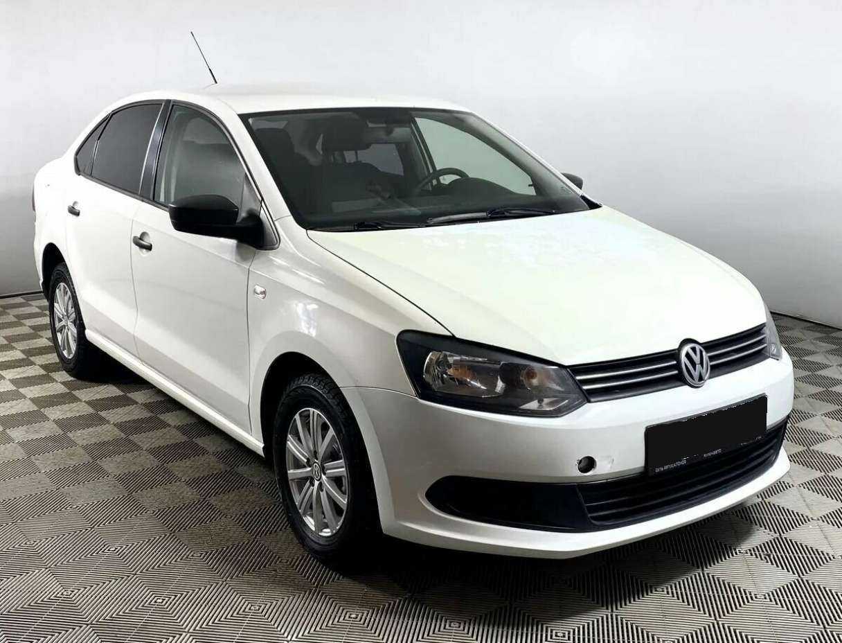 Volkswagen Polo, 2011 - 125 000 км. | Фото №2