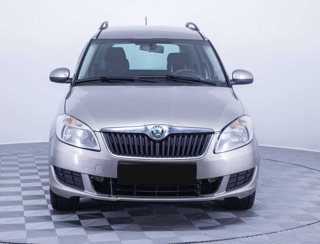 Skoda Roomster, 2011 - 157 911 км. | Фото №2