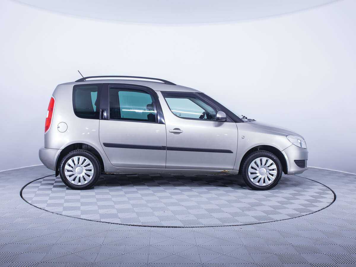 Skoda Roomster, 2011 - 157 911 км. | Фото №4