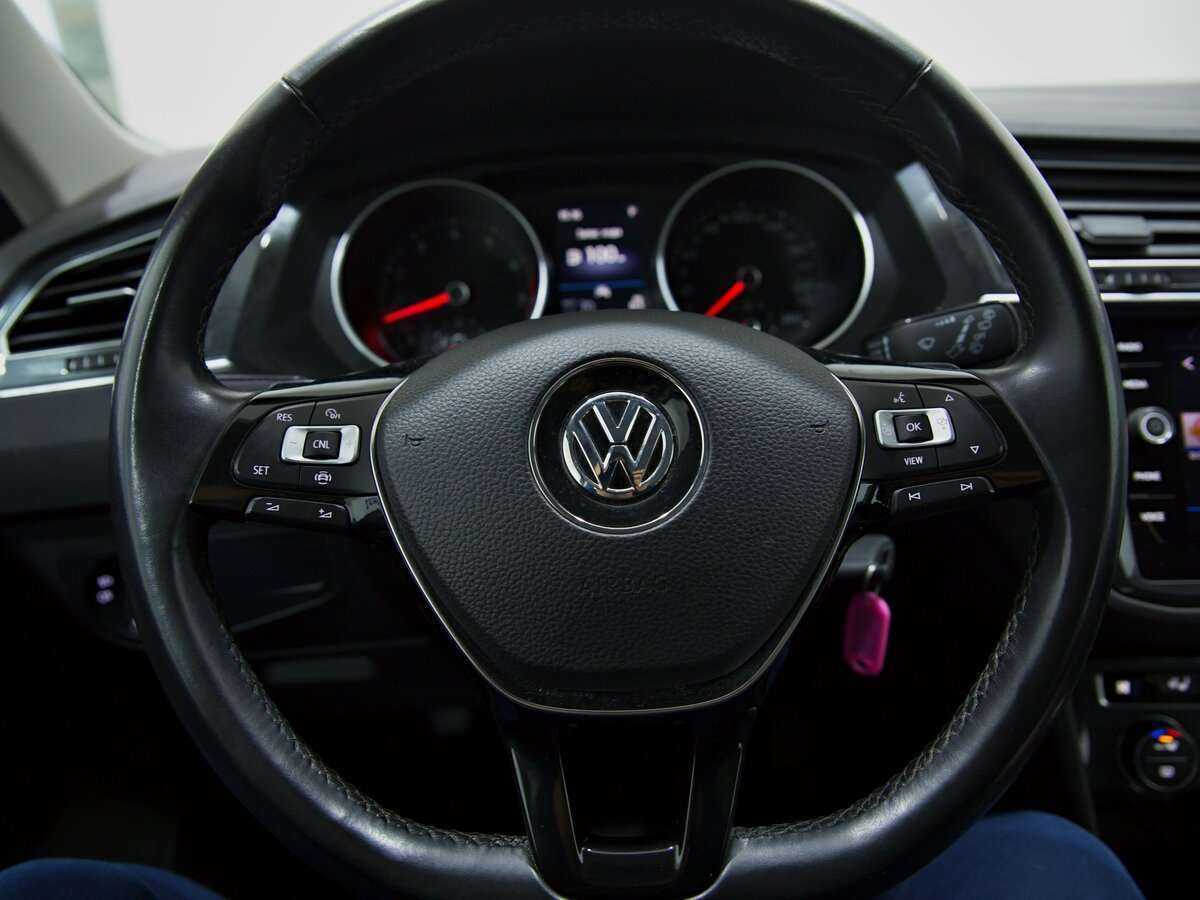Volkswagen Tiguan, 2020 Фото №9