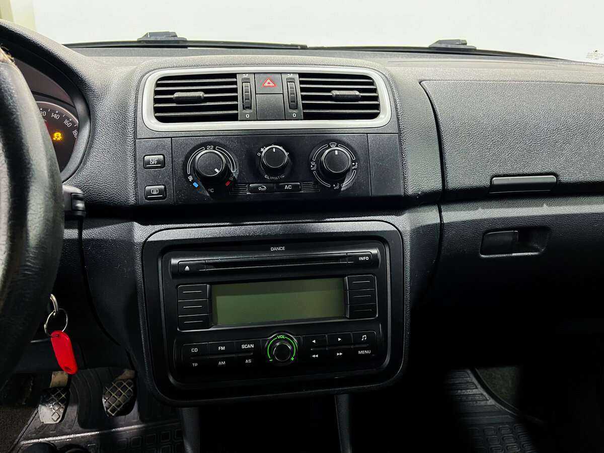 Skoda Roomster, 2007 Фото №11