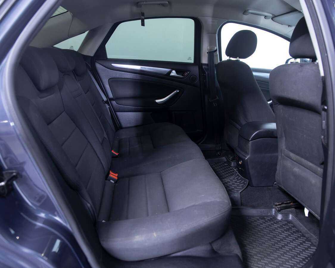 Ford Mondeo, 2011 Фото №10