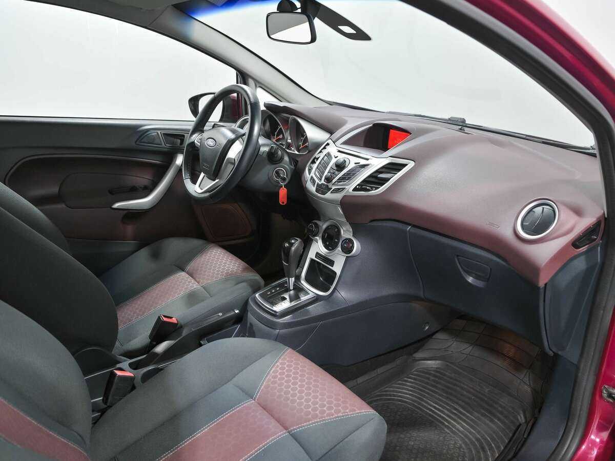 Ford Fiesta, 2010 Фото №14