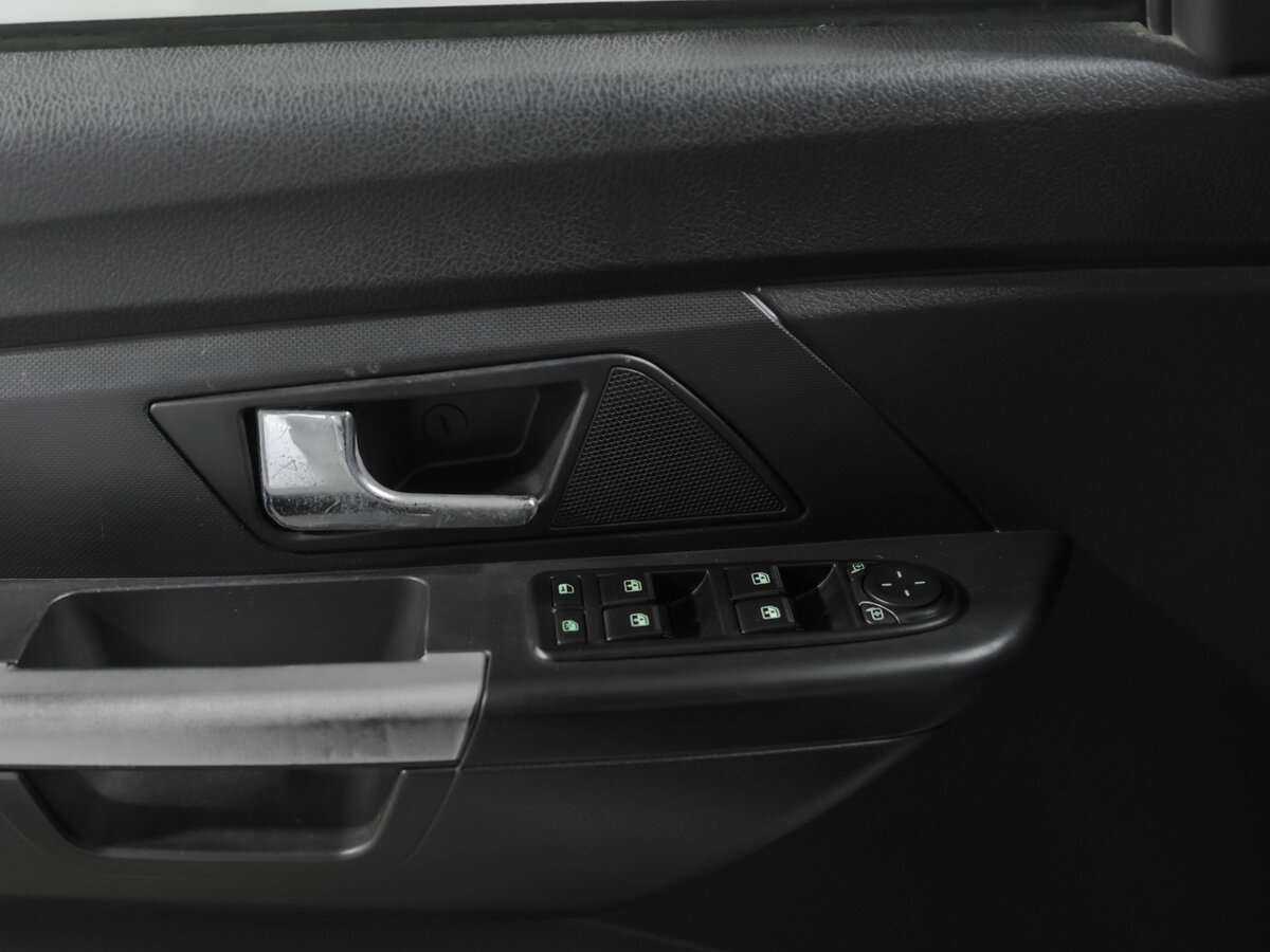 УАЗ Patriot, 2017 Фото №11