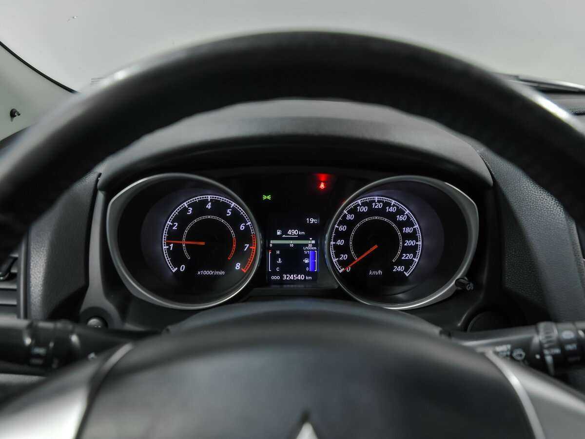 Mitsubishi ASX, 2012 - 324 537 км. | Фото №7