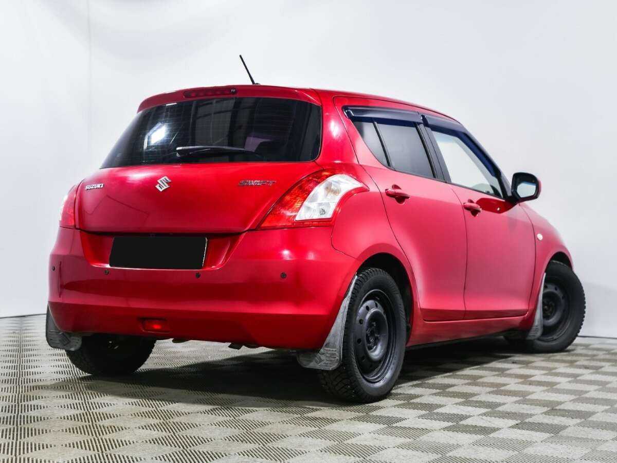 Suzuki Swift, 2011 - 135 725 км. | Фото №4