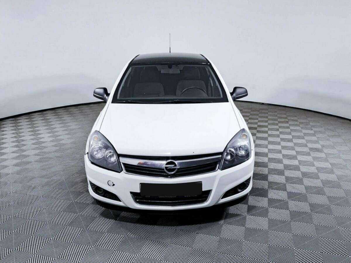 Opel Astra, 2012 - 210 557 км. | Фото №2
