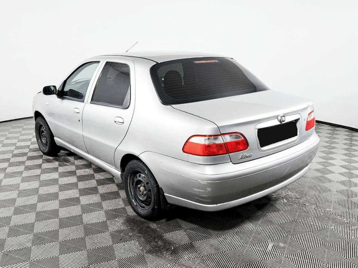 Fiat Albea, 2011 - 155 000 км. | Фото №7