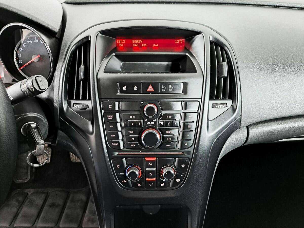 Opel Astra, 2011 Фото №15