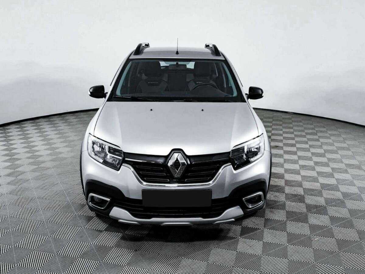 Renault Sandero Stepway, 2022 - 10 460 км. | Фото №2