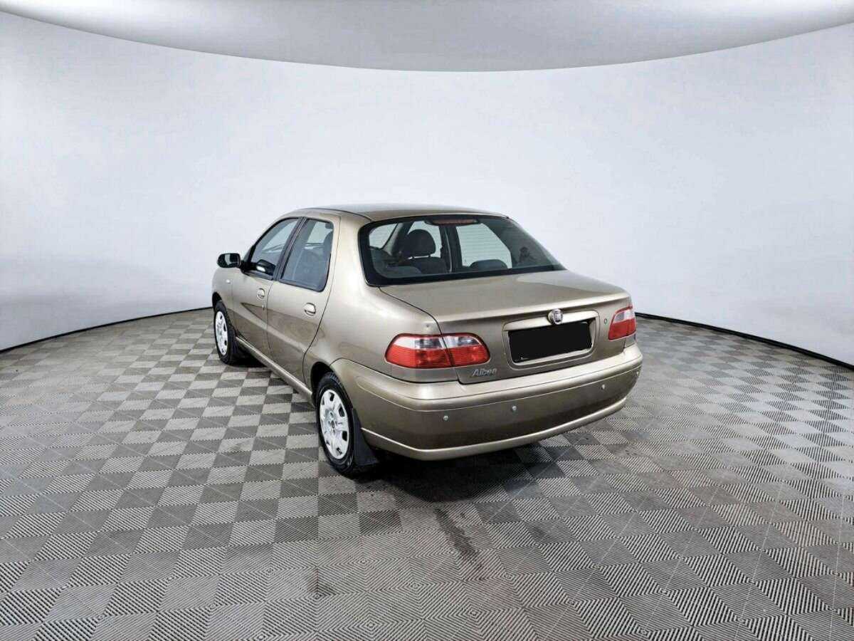 Fiat Albea, 2010 - 119 300 км. | Фото №7