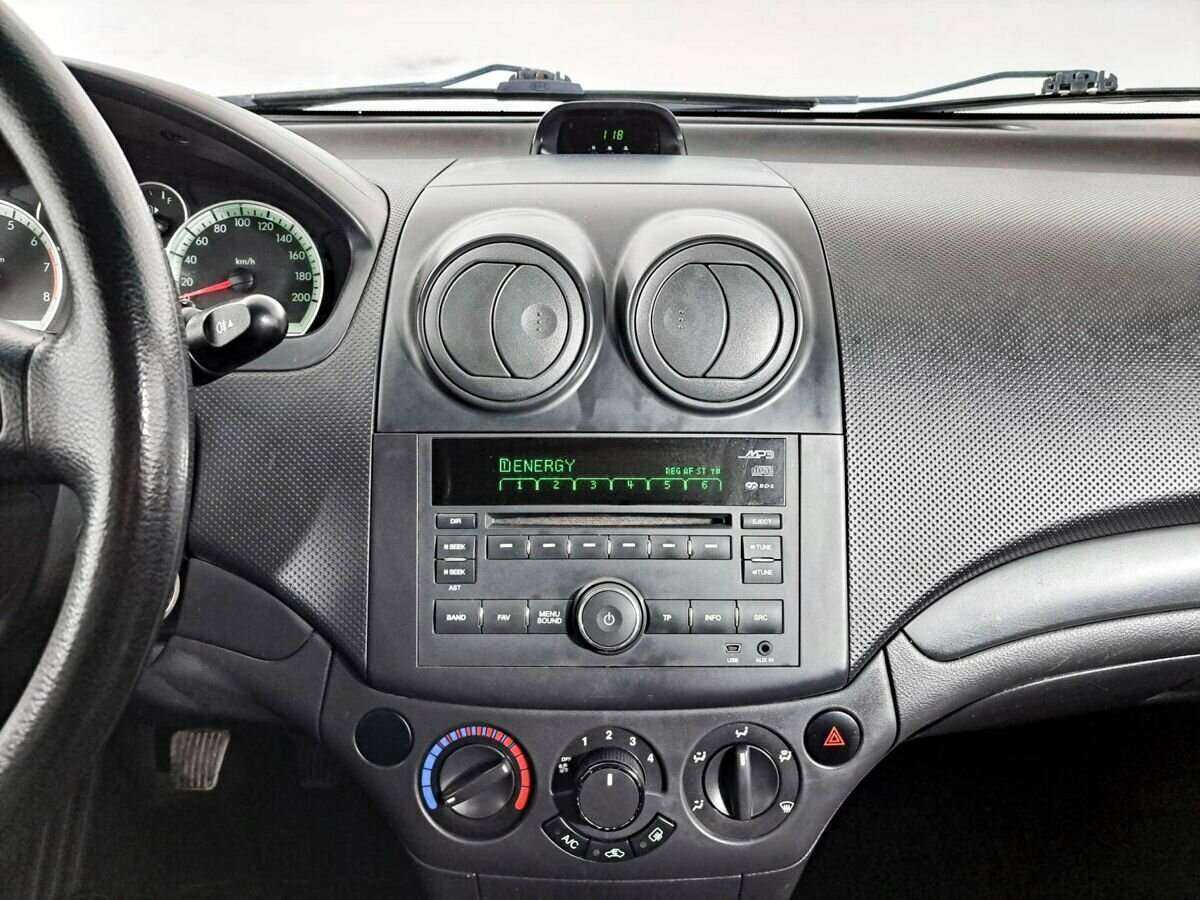 Chevrolet Aveo, 2011 Фото №13