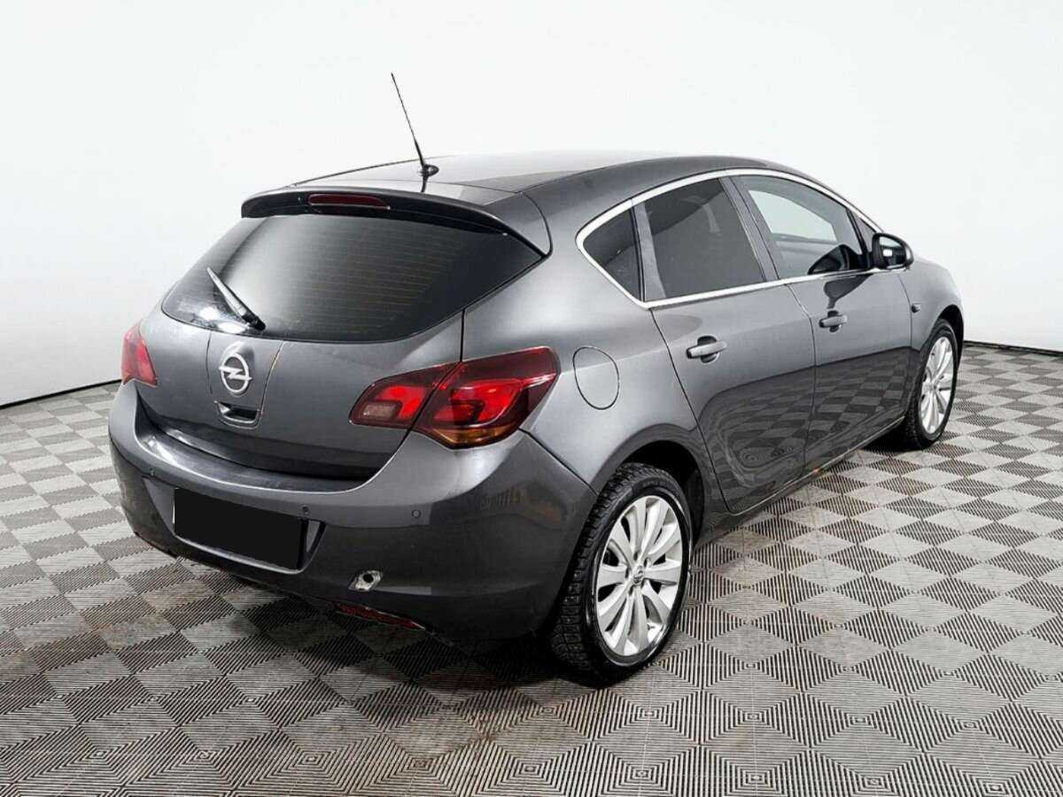 Opel Astra, 2011 - 213 711 км. | Фото №5