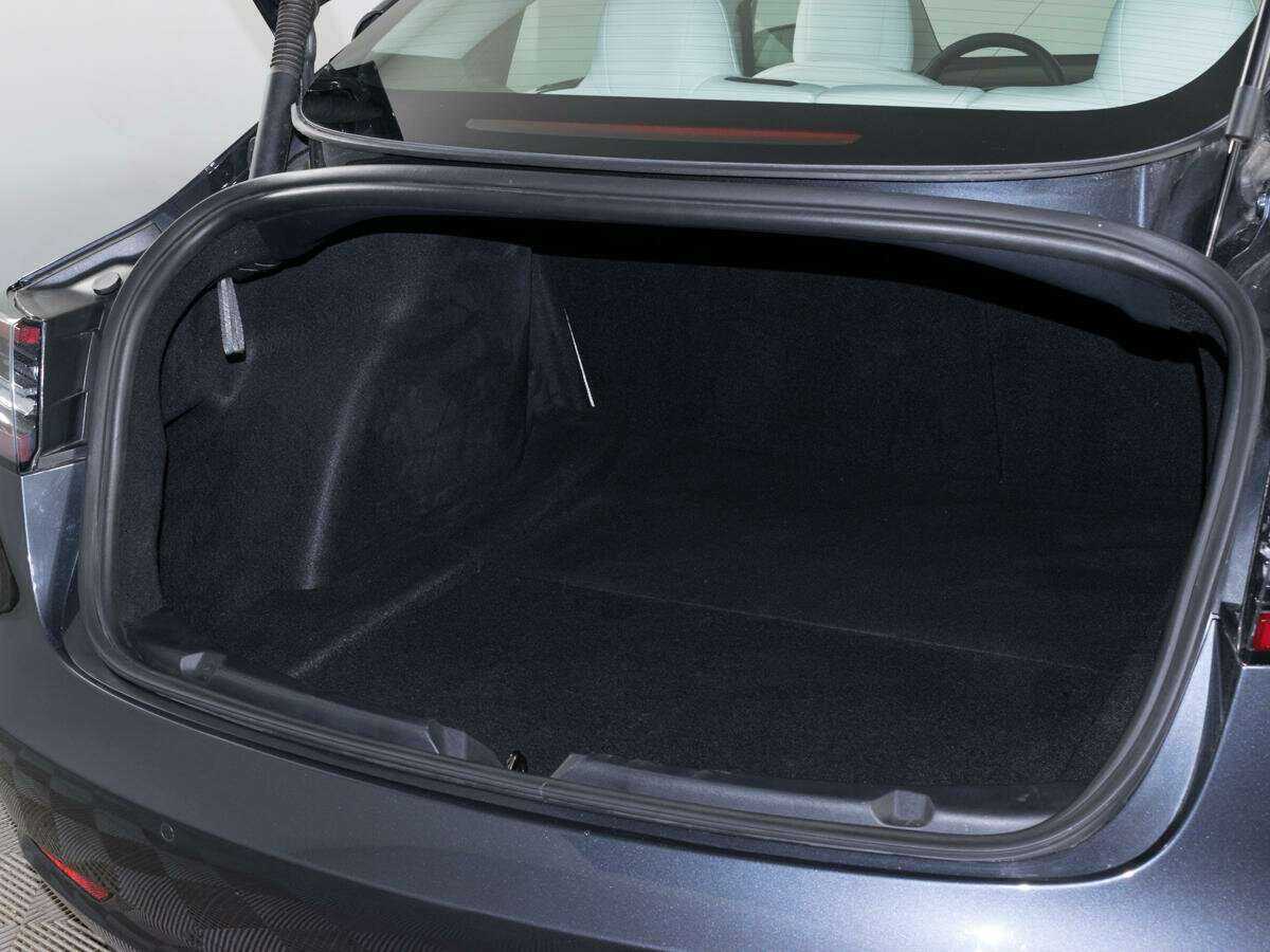 Tesla Model 3 Performance, 2022 - 5 001 км. | Фото №7