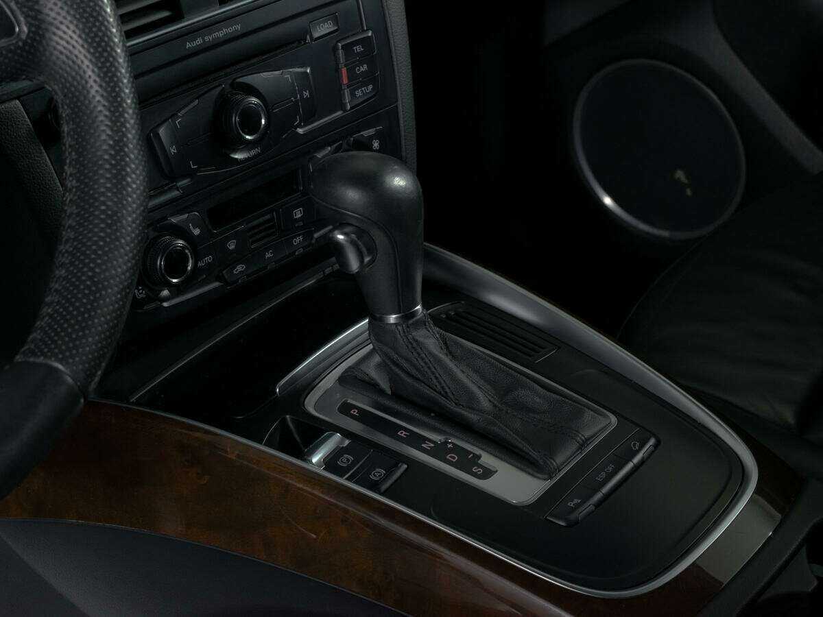 Audi Q5, 2009 Фото №16